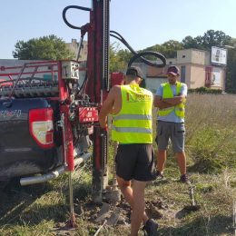 Odwierty badawcze na terenie przy ul. Pabianickiej w Łodzi